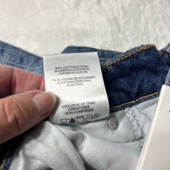 Silver Jeans Distressed 30 - Picture 2 of 14